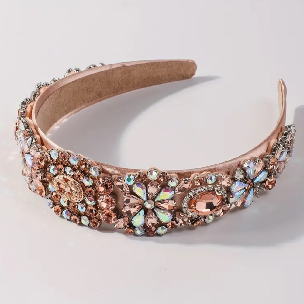 Crystal Bead Encrusted Headband
Women woman Fashion Crystal Multicolor Sparkles
